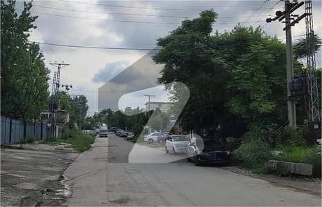 I-10 6 Kanal Plot with Good Location Best Investment Opportunity