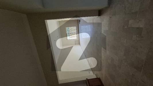 جوہر ٹاؤن فیز 2 - بلاک ایچ جوہر ٹاؤن فیز 2,جوہر ٹاؤن,لاہور میں 1 کنال Studio عمارت 5.25 لاکھ میں کرایہ پر دستیاب ہے۔