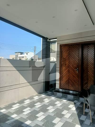 ڈی ایچ اے 11 رہبر سیکٹر 2 - بلاک ایف ڈی ایچ اے 11 رہبر سیکٹر 2,ڈی ایچ اے 11 رہبر,لاہور میں 3 کمروں کا 5 مرلہ مکان 2.7 کروڑ میں برائے فروخت۔