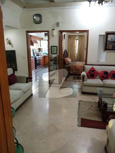 5 Marla Full Furnished Room Available For Rent (TV Lounge Kitchen Sharing) H-2 Block Johar Town