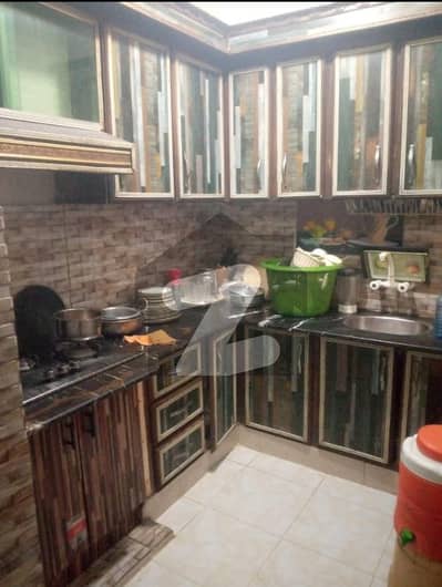 گلشن اقبال - بلاک 10-اے گلشنِ اقبال,گلشنِ اقبال ٹاؤن,کراچی میں 2 کمروں کا 4 مرلہ فلیٹ 1.05 کروڑ میں برائے فروخت۔