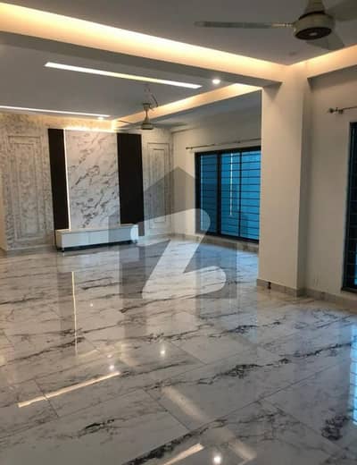 A House Of 12 Marla Available For Sale