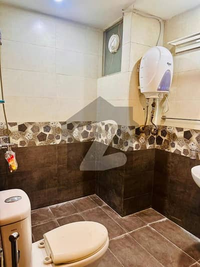 Fully Furnished 1 Bed Apartment in Bahria Town Lahore