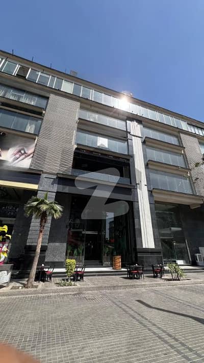 ڈیفینس رایا ڈی ایچ اے ڈیفینس,لاہور میں 8 مرلہ Studio عمارت 43.0 کروڑ میں برائے فروخت۔