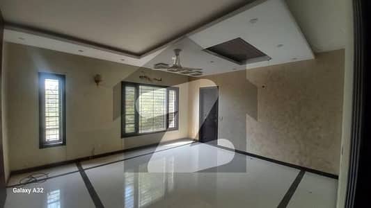 ڈی ایچ اے فیز 6 ڈی ایچ اے ڈیفینس,کراچی میں 5 کمروں کا 1 کنال مکان 15.5 کروڑ میں برائے فروخت۔