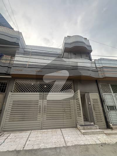 ریگی ماڈل ٹاؤن فیز 3 ۔ بلاک سی1 ریگی ماڈل ٹاؤن فیز 3,ریگی ماڈل ٹاؤن,پشاور میں 8 کمروں کا 5 مرلہ مکان 2.5 کروڑ میں برائے فروخت۔