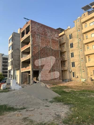 پارک ویو سٹی لاہور میں 4 مرلہ کمرشل پلاٹ 2.05 کروڑ میں برائے فروخت۔