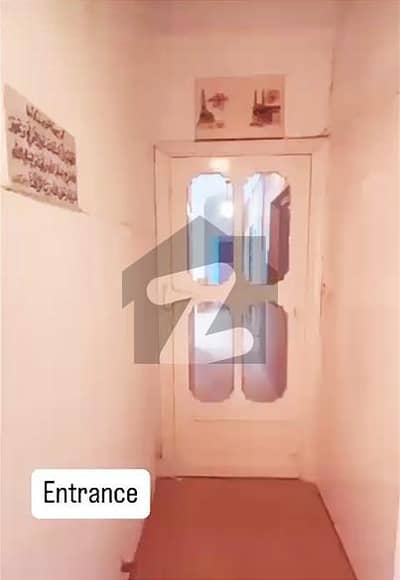 کلفٹن ۔ بلاک 5 کلفٹن,کراچی میں 3 کمروں کا 11 مرلہ فلیٹ 4.0 کروڑ میں برائے فروخت۔