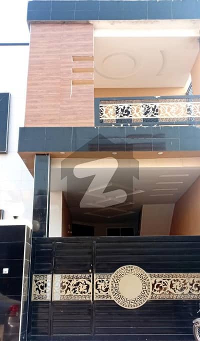 ائیرپورٹ ہاؤسنگ سوسائٹی - سیکٹر 3 ائیرپورٹ ہاؤسنگ سوسائٹی,راولپنڈی میں 6 کمروں کا 12 مرلہ مکان 3.4 کروڑ میں برائے فروخت۔