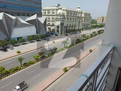 Diamond mall 3 bedroom For rent