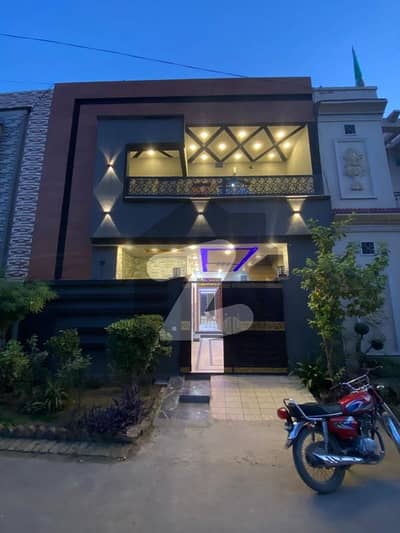 A Beautiful Dream House Hot Location