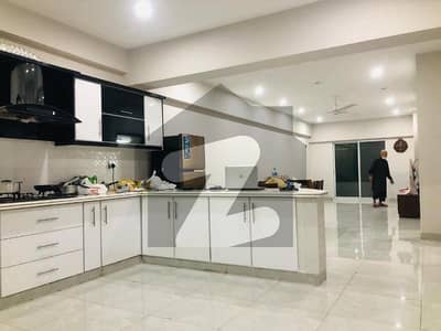 Apartment For Sale in Jheel Park View PECHS Block 2 Tariq Road