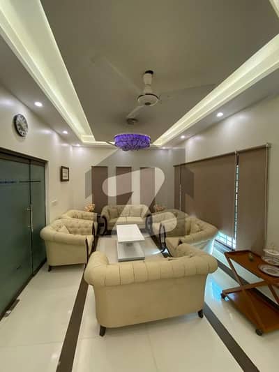 Apartment For Sale In Jheel Park View PECHS Block 2 Tariq Road