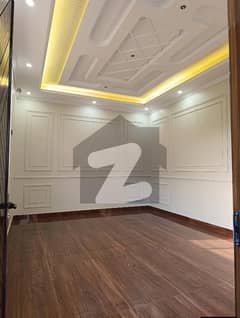 brand new 2 bed lounge flat available for sale 3rd floor west open in Gulshan block 4A