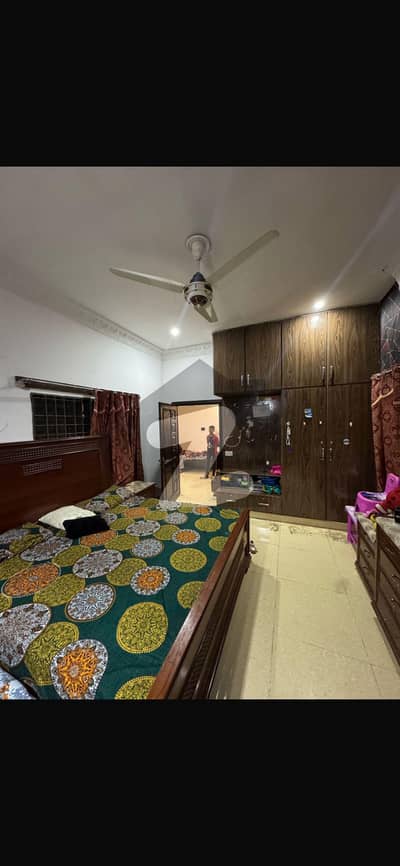 جوہر ٹاؤن لاہور میں 4 کمروں کا 5 مرلہ مکان 95.0 ہزار میں کرایہ پر دستیاب ہے۔