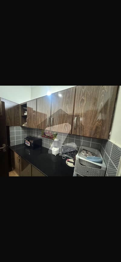 جوہر ٹاؤن لاہور میں 3 کمروں کا 5 مرلہ بالائی پورشن 55.0 ہزار میں کرایہ پر دستیاب ہے۔