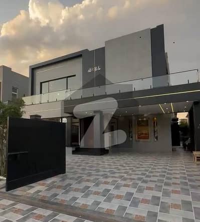 1-KANAL ELEGANT AND FULLY MAINTAINED SUPER HOT LOCATED BUNGALOW IS AVAILABLE IN THE BEST BLOCK OF DHA LAHORE.