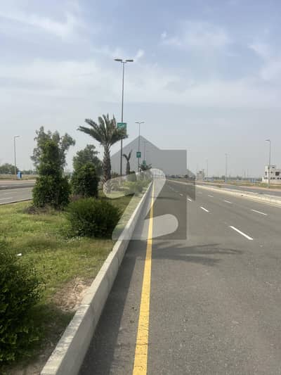 بحریہ ٹاؤن ۔ سیکٹر جی بحریہ ٹاؤن,لاہور میں 5 مرلہ رہائشی پلاٹ 38.5 لاکھ میں برائے فروخت۔