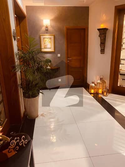 House For Sale Size 40*125  555 Sqyds CDA Tarsfer Inerasst Property