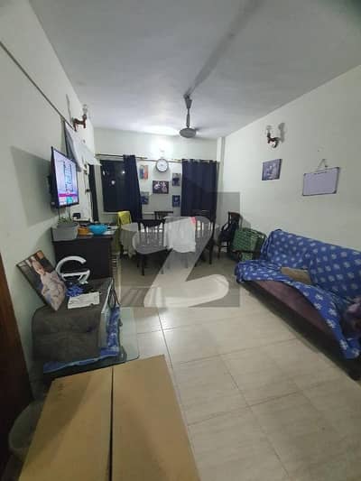 2 Bed Drawing Lounge 2nd Floor Flat Available For Rent In Block 5 Gulshan-E-Iqbal