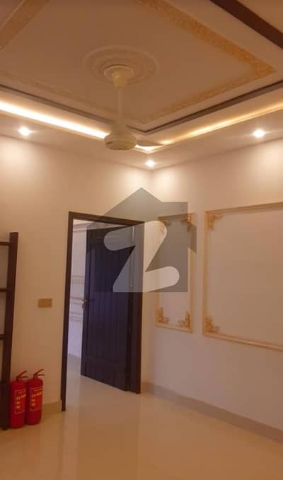 ڈی ایچ اے 11 رہبر سیکٹر 2 ڈی ایچ اے 11 رہبر,لاہور میں 3 کمروں کا 5 مرلہ مکان 1.0 لاکھ میں کرایہ پر دستیاب ہے۔