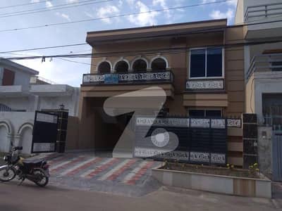 ائیرپورٹ ہاؤسنگ سوسائٹی راولپنڈی میں 4 کمروں کا 8 مرلہ مکان 2.2 کروڑ میں برائے فروخت۔