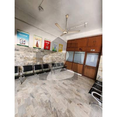 نارتھ کراچی کراچی میں 1 مرلہ دکان 2.2 کروڑ میں برائے فروخت۔