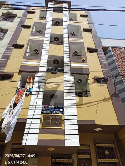 Centrally Located 4th floor withroof Flat For sale In Allahwala Town