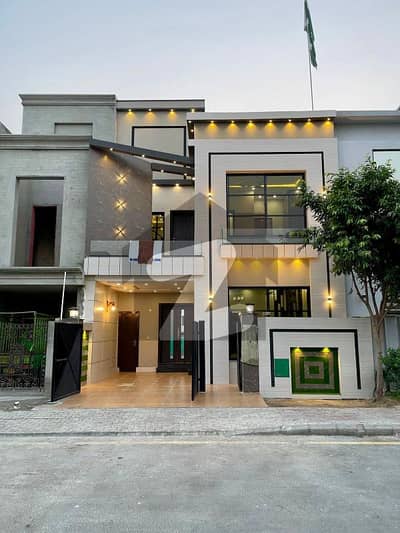 5 Marla Residential House For Sale In AA Block, Nearby Commercial Market, School, Mosque and Health Care Canter