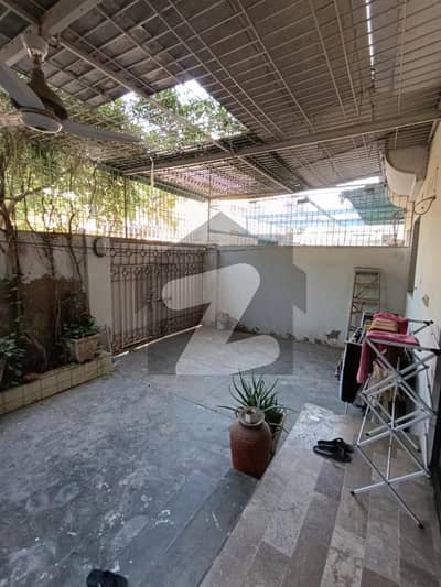 Prime Location In Civil Lines 500 Square Yards Lower Portion For rent