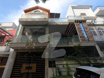 ماڈل کالونی - ملیر ملیر,کراچی میں 4 کمروں کا 8 مرلہ مکان 4.7 کروڑ میں برائے فروخت۔