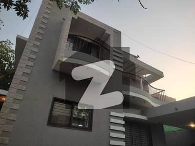 شہید ملت روڈ کراچی میں 6 کمروں کا 1 کنال مکان 21.0 کروڑ میں برائے فروخت۔