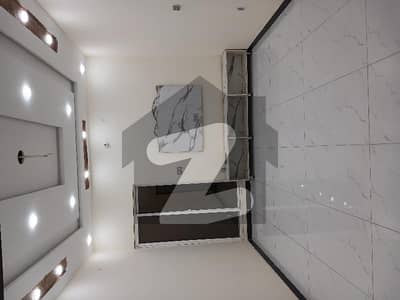 3 marla triple story no gas  new house orignal pics not avlble