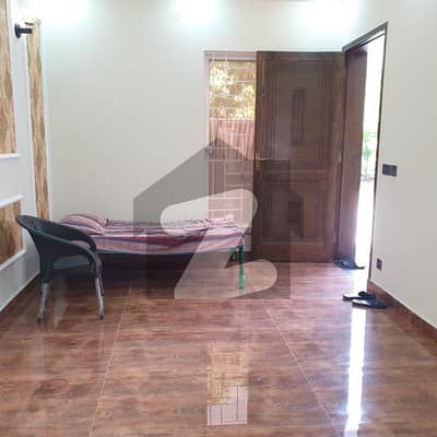 10 MARLA UPPER PORTION AVAILABLE FOR RENT IN WAPDA TOWN PHASE 1