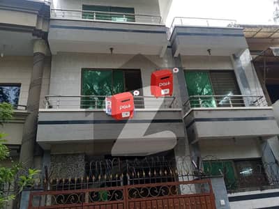 *G,11/1- 5 MARLA UPPER PORTIONS FOR RENT 2 BED ATTACHED BATH DD MARBLE FLOOR RENT 65000- WITH MUMTY 92000*