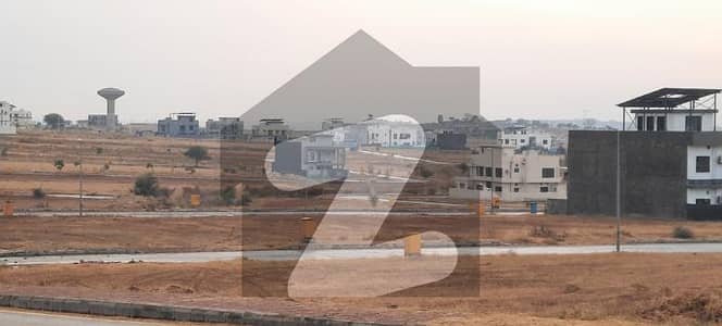 CORNER PLOT WITH EXTRA LAND SOUTH FACE