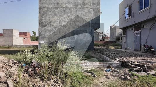 A Corner Commercial Plot At Affordable Price Awaits You