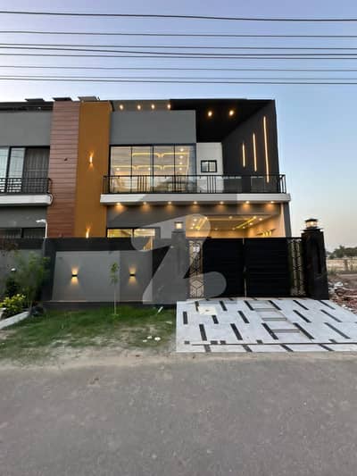 Prime Location House Of 5 Marla For Sale In Buch Villas Phase 2 - Manik Block