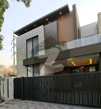 Good Corner 10 Marla House For Sale In DHA Phase 4 - Block EE