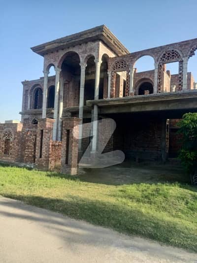 پیراگون سٹی لاہور میں 6 کمروں کا 4 کنال مکان 16.0 کروڑ میں برائے فروخت۔