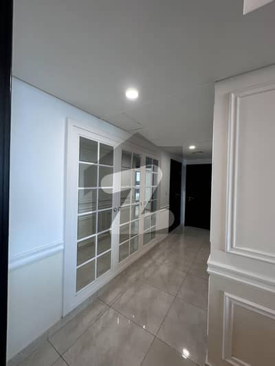 امارکریسنٹ بے ڈی ایچ اے فیز 8,ڈی ایچ اے ڈیفینس,کراچی میں 2 کمروں کا 9 مرلہ مکان 2.3 لاکھ میں برائے فروخت۔