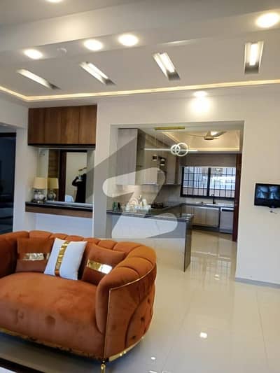 ڈی ایچ اے فیز 2 - سیکٹر جی ڈی ایچ اے ڈیفینس فیز 2,ڈی ایچ اے ڈیفینس,اسلام آباد میں 6 کمروں کا 1 کنال مکان 4.5 لاکھ میں کرایہ پر دستیاب ہے۔