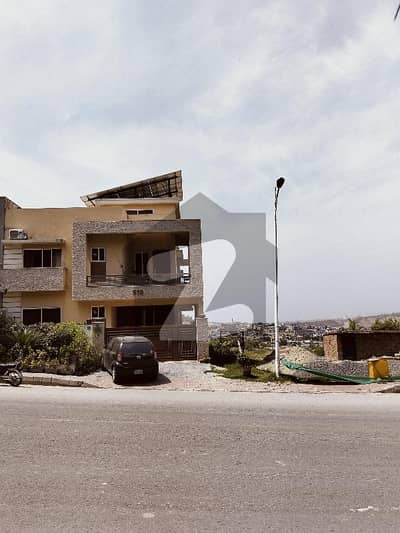 BAHRIA TOWN  overses -3 10MR plot for sale