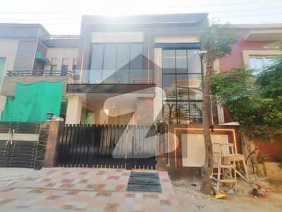 Idyllic Prime Location House Available In DHA 11 Rahbar Sector 2 - Block F For sale