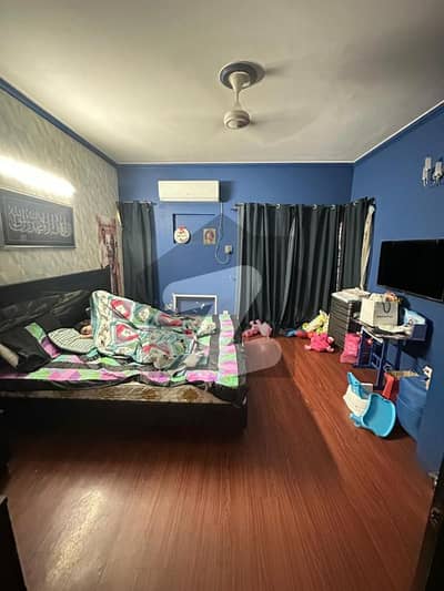 سپر ٹاون لاہور میں 4 کمروں کا 5 مرلہ مکان 2.4 کروڑ میں برائے فروخت۔