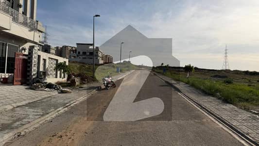 ڈی ایچ اے فیز 5 - سیکٹر ایف ڈی ایچ اے ڈیفینس فیز 5,ڈی ایچ اے ڈیفینس,اسلام آباد میں 10 مرلہ رہائشی پلاٹ 2.05 کروڑ میں برائے فروخت۔