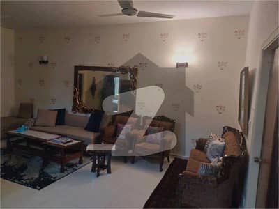Investor Alert Prime Opportunity in F-6, Islamabad 533 sq. yards old demolishable house is available for sale in F-6, located in a prime Margalla-facing area near the main road.
