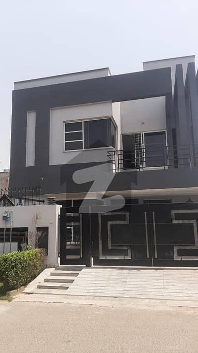 10 Marla House For Sale In Paragon City Lahore