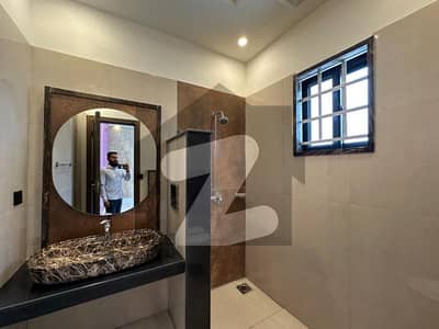 10 Marla Brand New House For sale In Lake City lahore