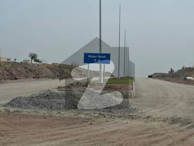 سی ۔ 14 اسلام آباد میں 1 کنال رہائشی پلاٹ 7.15 کروڑ میں برائے فروخت۔